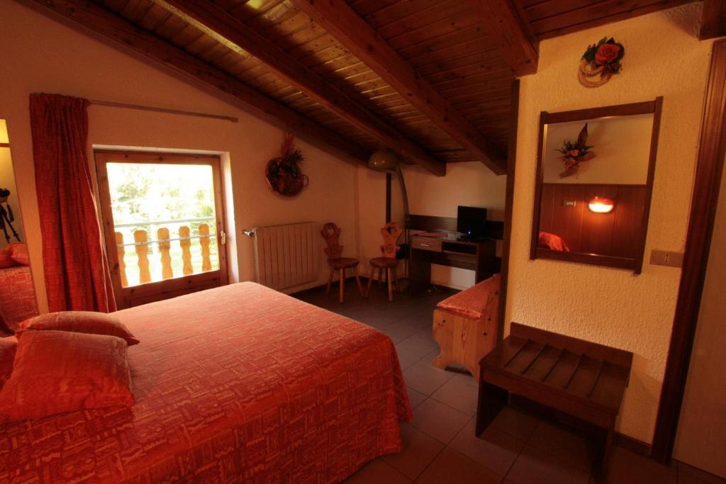 Hotel Sarre Pokoj fotografie